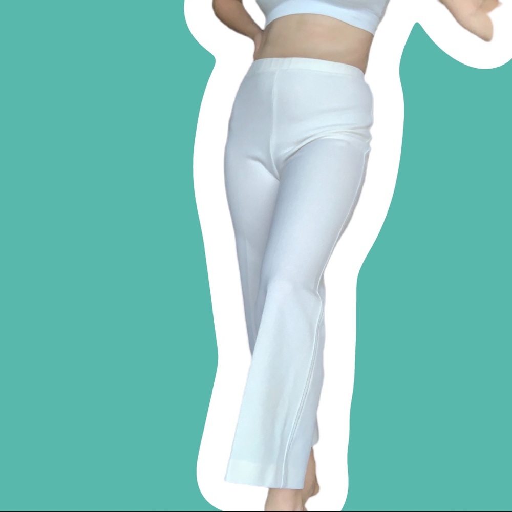 CROPPED WHITE PANTS